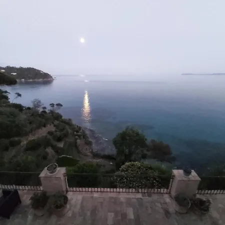 Les Restanques Rayol-Canadel-sur-Mer