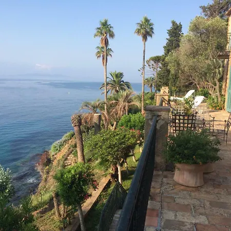 Villa Les Restanques Rayol-Canadel-sur-Mer